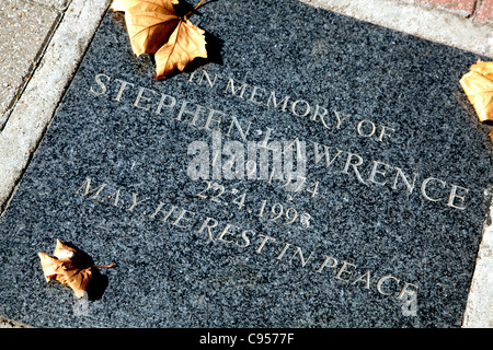 Plaque où Stephen Lawrence a été assassiné dans le sud-est de Londres, d'Eltham Banque D'Images