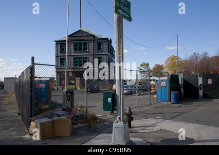 L'une des dernière entrepôt historique bâtiments dans la partie basse de Manhattan, New York, NY, USA Banque D'Images