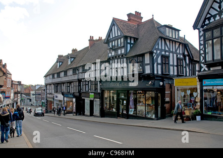 Commerces à St Mary's Street, Shrewsbury, Shropshire Banque D'Images