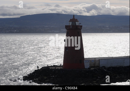 Phare de Poolbeg, la baie de Dublin, Irlande Banque D'Images