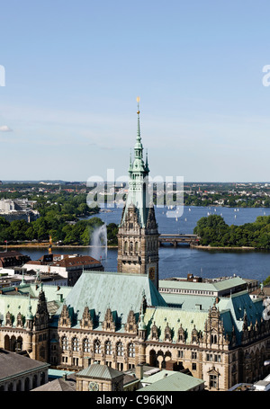 L'hôtel de ville, l'Alster et lacs Binnenalster, Hambourg, Allemagne, Europe Banque D'Images