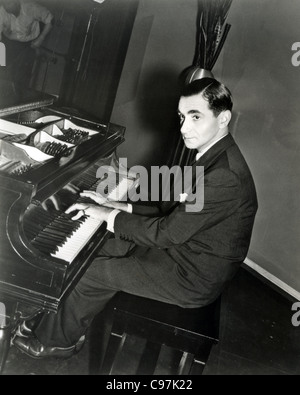 IRVING BERLIN (1888-1989), compositeur et parolier américain Banque D'Images