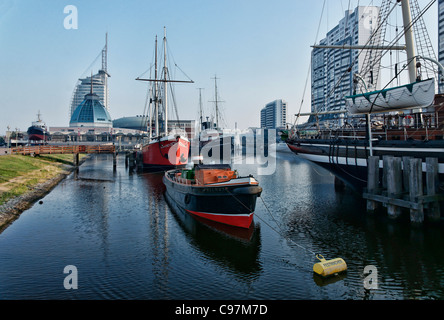 Port musée, Sail City Hotel, Berlin, Brême, Allemagne Banque D'Images