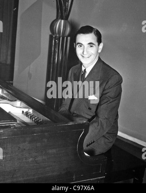 IRVING BERLIN (1888-1989), compositeur et parolier américain Banque D'Images