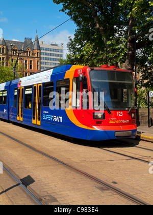 Stagecoach Sheffield Supertram light rail de tramway du centre-ville de Sheffield, Angleterre Royaume-uni exploités par Stagecoach administré par SYPTE Banque D'Images