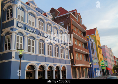 Willemstad Curaçao,pays-Bas Petites Antilles Leeward,Iles ABC,Punda,Handelskade,front de mer,site du patrimoine mondial de l'UNESCO,architecture coloniale,construire Banque D'Images