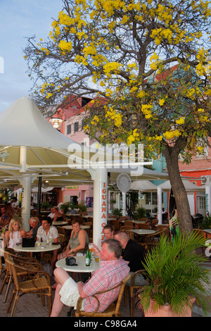 Willemstad Curaçao,pays-Bas Petites Antilles Leeward,Iles ABC,Punda,Handelskade,front de mer,site du patrimoine mondial de l'UNESCO,café Iguana,al fresco sidew Banque D'Images