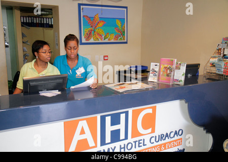 Willemstad Curaçao,pays-Bas Petites Antilles Leeward,Iles ABC,Punda,Prinsenstraat,interne,site du patrimoine mondial de l'UNESCO,Academy Hotel Curacao,stage Banque D'Images