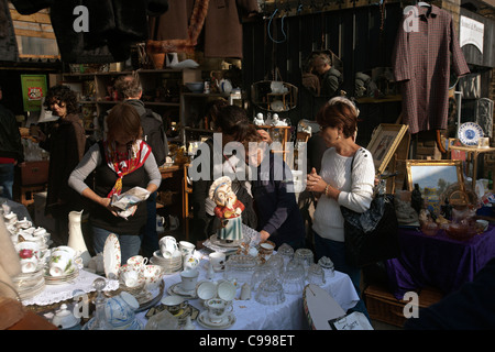 Un stand à coumbia Road Flower Market Banque D'Images