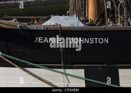 Détail de l'écorce de trois mâts Jeanie Johnston à Dublin, Irlande Banque D'Images