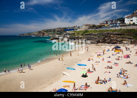 Le soleil sur les sables de plage de Tamarama. Sydney, New South Wales, Australia Banque D'Images