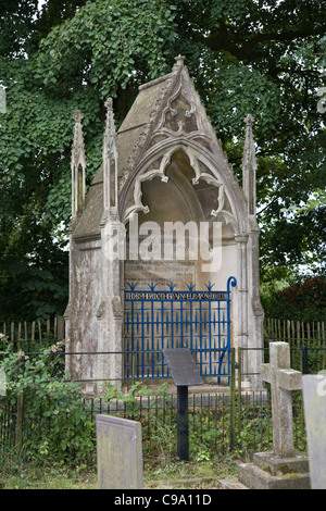 Le mémorial À ADA, Comtesse de Lovelace, érigée SUR LE BORD DE KIRKBY MALLORY CHURCH YARD, LEICESTERSHIRE. Banque D'Images