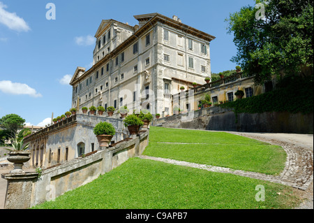 Vue de la Villa Aldobrandini, qui est le plus grand et le plus spectaculaire de la fin de la Renaissance villas construites à Frascati, Italie. Banque D'Images