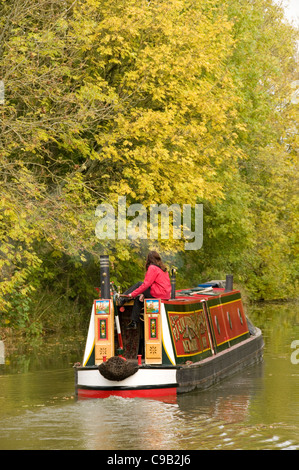 L'automne de plaisance sur le canal Kennet & Avon Banque D'Images