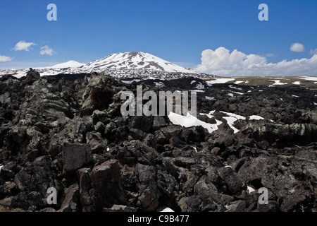 Les montagnes volcaniques et coulée de l'Est de l'Anatolie, Turquie Banque D'Images