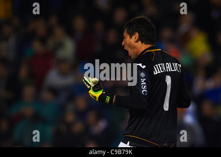 19.11.2011 Valence, Espagne. Diego Alves, le gardien de Valence CF lors de la La Liga match au stade Mestalla de Valence, Espagne. Banque D'Images