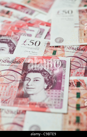 New UK £50 notes, la plus haute coupure en circulation, émis par la Banque d'Angleterre le 2 novembre 2011 Banque D'Images