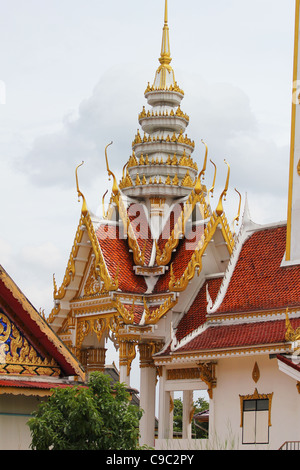 Temple bouddhiste, la Thaïlande. Banque D'Images