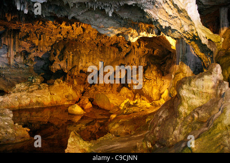 Grotta di Nettuno, Capo Caccia, Alghero, Sardaigne, Italie. Banque D'Images