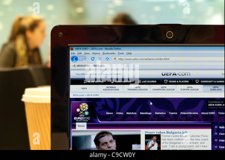 Le site web de l'UEFA tourné dans un environnement (usage éditorial uniquement : -Print, télévision, e-book et le comité éditorial du site). Banque D'Images