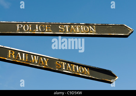 Direction de la police et des gares ferroviaires Banque D'Images