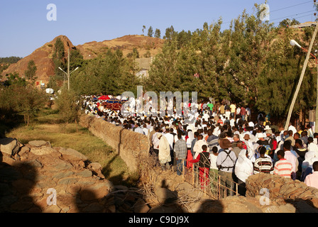 Pèlerins éthiopiens pendant l'église éthiopienne orthodoxe, Timkat celebration de l'Epiphanie, Banque D'Images