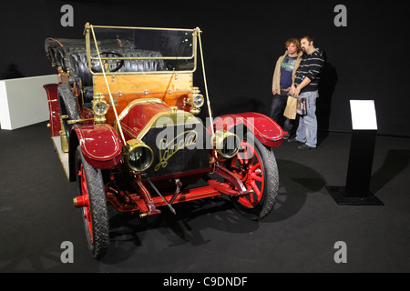 Vintage 1908 Alpha Lancia à Padoue, Italie juste Banque D'Images