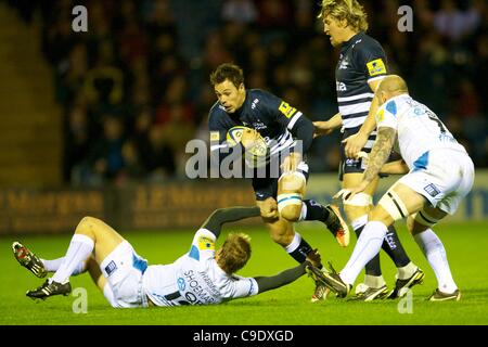 25.11.2011 Stockport, Angleterre. Sale Sharks pilier Rob Miller en action au cours de l'Aviva Premiership match entre les Sale Sharks v Exeter Chiefs joué à Edgely Park. Banque D'Images