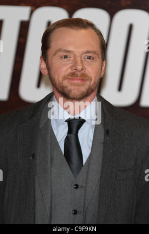 London, UK, 13/12/2011 Simon Pegg assiste à la Mission : Impossible Protocole fantôme - UK film premiere at the BFI IMAX Cinema dans Lo Banque D'Images