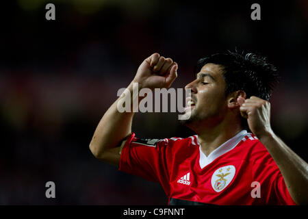 Portugal Liga Zon Sagres 13ème round - SL Benfica (SLB) x Rio Ave FC (RAFC) Nolito SL Benfica de l'avant après avoir marqué son deuxième but (cinquième pour Benfica) Banque D'Images