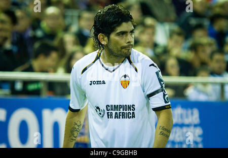 22/12//2011. Valencia, Espagne Copa del Rey, Football - Espagne - Valencia CF vs FC Cadix - 16e de finale --------- Jamais Banega puisqu'il s'apprête à lancer la balle Banque D'Images