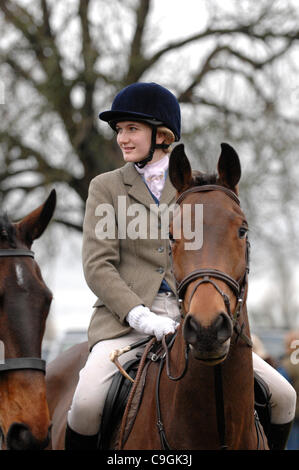 Le duc de Beaufort Hunt répondre à Worcester Lodge Didmarton, Gloucestershire, le Lendemain de Noël - 26 décembre 2011.ru Banque D'Images