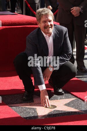 12 janvier 2012 - Hollywood, Californie, États-Unis - rejoint à pied de la renommée en l'honneur de John Wells avec une satr. (Crédit Image : © Lisa O'Connor/ZUMAPRESS.com) Banque D'Images