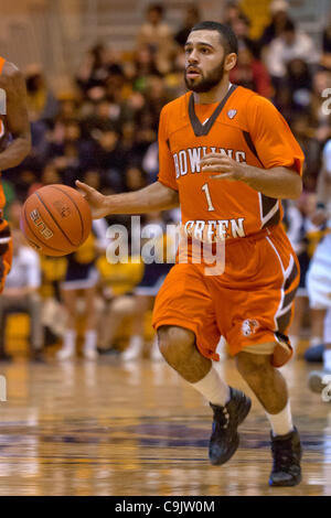 14 janvier 2012 - Kent, Ohio, États-Unis - Bowling Green Guard Jordan Crawford (1) au cours du premier semestre contre Kent State. La Kent State Golden Flashes défait les Falcons de Bowling Green 92-87 dans le jeu joué au Centre MAC à Kent, Ohio. (Crédit Image : © Frank Jansky/ZUMAPRESS.com)/Southcreek Banque D'Images