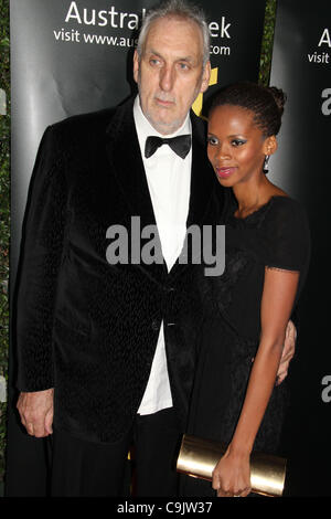 14 janvier 2012 - Hollywood, Californie, États-Unis - J15472CHW .Le 9e G'DAY USA Los Angeles gala cravate noire .La grande salle de bal/Hollywood & Highland Center, Hollywood, CA .01/14/2012.PHILIP NOYCE ET VUYO DYASI . Crédit Image : 2012(Â© Clinton Wallace/Globe Photos/ZUMAPRESS.com) Banque D'Images