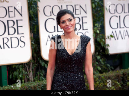 15 janvier 2012 - Hollywood, Californie, États-Unis - Actrice SHEILA SHAH arrive à la 69e Golden Globe Awards au Beverly Hilton Hotel à Beverly Hills. (Crédit Image : © ZUMAPRESS.com/ZUMAPRESS.com) Banque D'Images