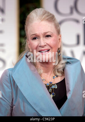 15 janvier 2012 - Hollywood, Californie, États-Unis - Actrice DIANE LADD arrive à la 69e Golden Globe Awards au Beverly Hilton Hotel à Beverly Hills. (Crédit Image : © ZUMAPRESS.com/ZUMAPRESS.com) Banque D'Images