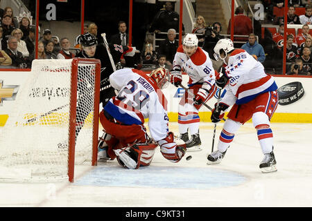 Janvier 20, 2012 - Raleigh, Caroline du Nord, États-Unis - gardien Tomas Vokoun Les Capitals de Washington (29) pendant les ouragans.jeu tonights capitales défait 3-0 à RBC Centre de Raleigh en Caroline du Nord. (Crédit Image : © Anthony Barham/ZUMAPRESS.com)/Southcreek Banque D'Images