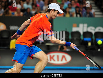 21.01.2012 Melbourne, Australie. Murray en action pendant la journée 6 de la troisième série de jeu. Andy Murray (GBR) / Michael Llodra (FRA). Murray bat Llodra 6-4, 6-2, 6-0 sur l'Hisense Arena à l'Open d'Australie Banque D'Images