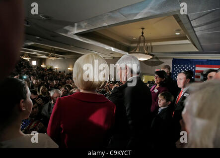 Le candidat républicain et ancien président de la Chambre Newt Gingrich parle au cours de sa victoire aux élections primaires de Caroline du Sud, à l'hôtel Hilton Columbia Center Hotel. Trois candidats ont remporté chacun des trois premières 2012 GOP presidential primaires. Banque D'Images