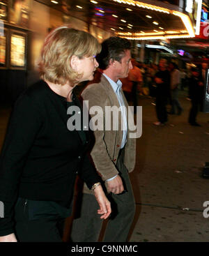 14 juillet 2004 - New York, New York, États-Unis - K38344RM.PRINCE'S CONCERT MSG AFTER-PARTY À B. B.B.King , NEW YORK New York 07/14/2004. / SEAN PENN(Image Crédit : © Rick Mackler/Photos/ZUMAPRESS.com) Globe Banque D'Images