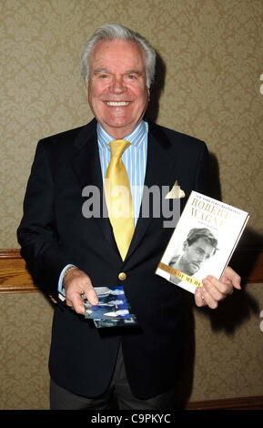 Pionnier du Pacifique, déjeuner de radiodiffuseurs honorer Robert Wagner au naufragé Banquet Center à Burbank, CA 01-30-2009....Image : Robert Wagner....Photo : Scott Kirkland / Globe Photos...K60846SK (Image Crédit : Scott Kirkland/Globe Photo/ZUMAPRESS.com) Banque D'Images