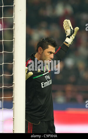 Marco Amelia (Milan), 8 février 2012 - Football : Coppa Italia (TIM tasse) Demi-finales 1ère manche match entre l'AC Milan 1-2 la Juventus au Stadio Giuseppe Meazza de Milan, Italie. (Photo par Enrico Calderoni/AFLO SPORT) [0391] Banque D'Images