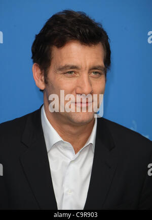 CLIVE OWEN SHADOW DANCER PHOTOCALL BERLIN FILM FESTIVAL 2012 LE GRAND HYATT BERLIN POTSDAMER PLATZ ALLEMAGNE 12 Février 2012 Banque D'Images