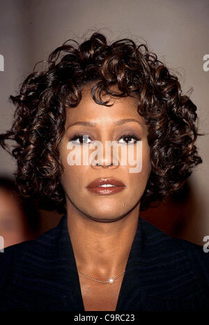 Whitney Elizabeth Houston (Août 9, 1963 - février 11, 2012) La chanteuse, actrice, productrice, et le modèle. Plusieurs Grammy Award Winner et l'un des artistes les plus vendus à ce jour, avec 170 millions d'albums vendus dans le monde entier. Sur la photo : 3 octobre 1997 - Washington, DC, États-Unis - Whitney Houston lors de la conférence préparatoire Banque D'Images