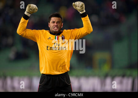 Marco Amelia (Milan), 11 février 2012 - Football : Marco Amelia de l'AC Milan célèbre après l'Italien 'Serie' une correspondance entre l'Udinese 1-2 AC Milan au Stadio Friuli à Udine, Italie. (Photo de Maurizio Borsari/AFLO) [0855] Banque D'Images