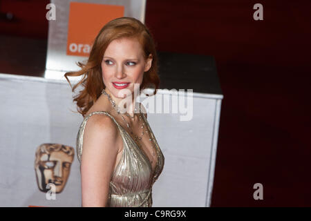 London, UK, 12/02/2012. Jessica Chastain, actrice, arrivant sur le tapis rouge pour assister à la BAFTAs 2012 Banque D'Images