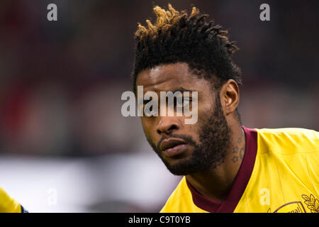 Alexandre Song (Arsenal), le 15 février 2012 - Football : Football / Ligue des Champions Tour de 16, 1ère manche match entre l'AC Milan Arsenal 4-0 au Stadio Giuseppe Meazza de Milan, Italie. (Photo de Maurizio Borsari/AFLO) [0855] Banque D'Images