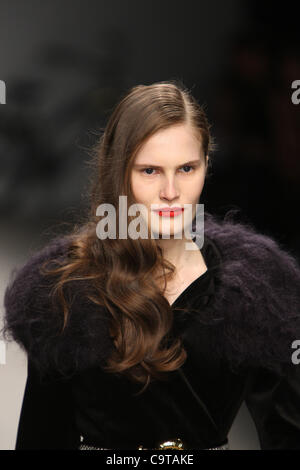 Piste PPQ 2012/13 AW lors de la London Fashion week à Somerset House à Londres le 17 février 2012 Banque D'Images