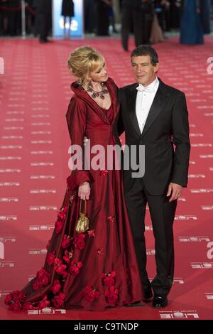 10 févr. 19, 2012 - Madrid, Espagne - Antonio Banderas et Melanie Griffith arrivent à Goya Cinema Awards 2012 cérémonie, au Palacio Municipal de Congresos, le 19 février 2012 à Madrid, Espagne. (Crédit Image : © Jack Abuin/ZUMAPRESS.com) Banque D'Images